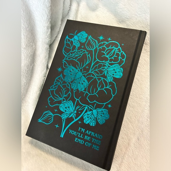 Heartless Hunter - OwlCrate - Picture 9 of 13